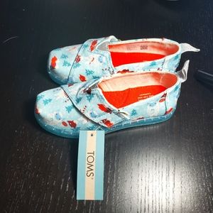 Tom's Kid Shoes, 10 kids, Blue Snow Yeti